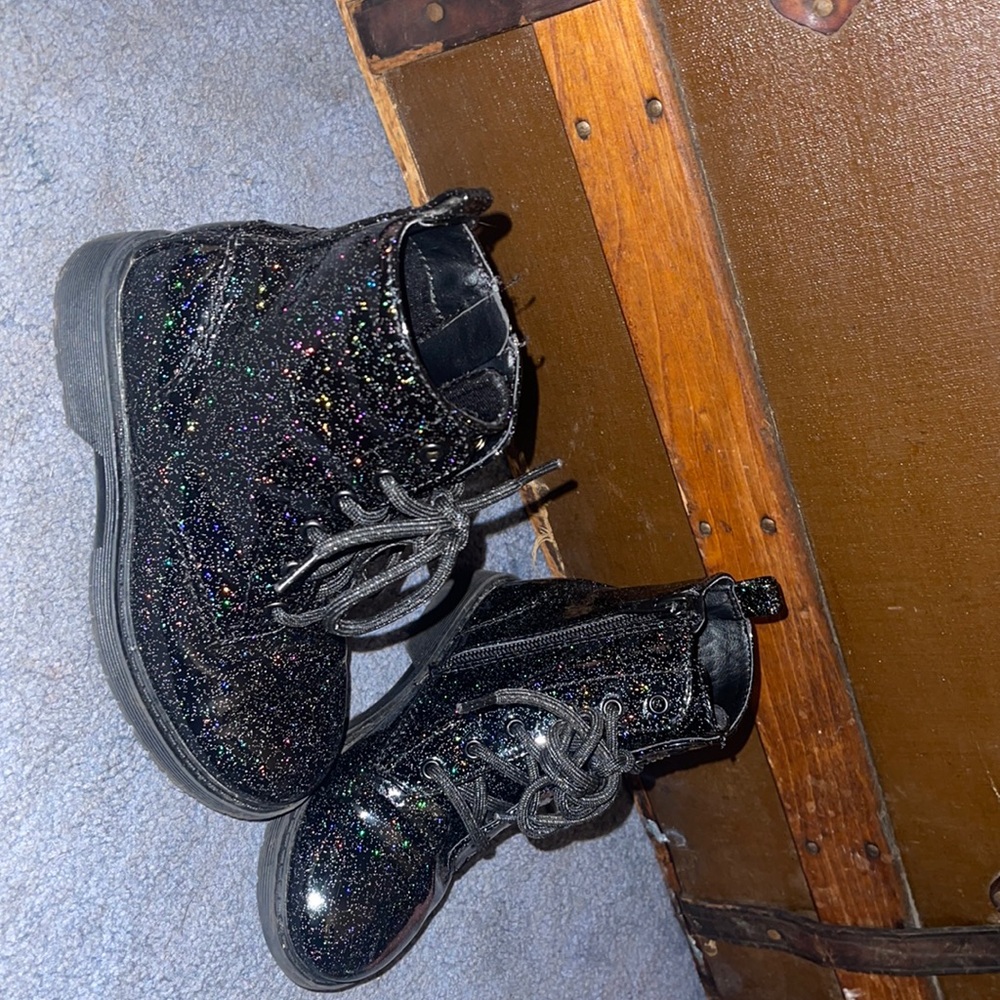 Toddler size 11 shoes black boots with rainbow glitter